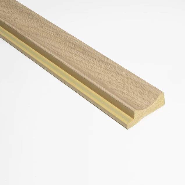 mostra profil de stanga onda laminelo